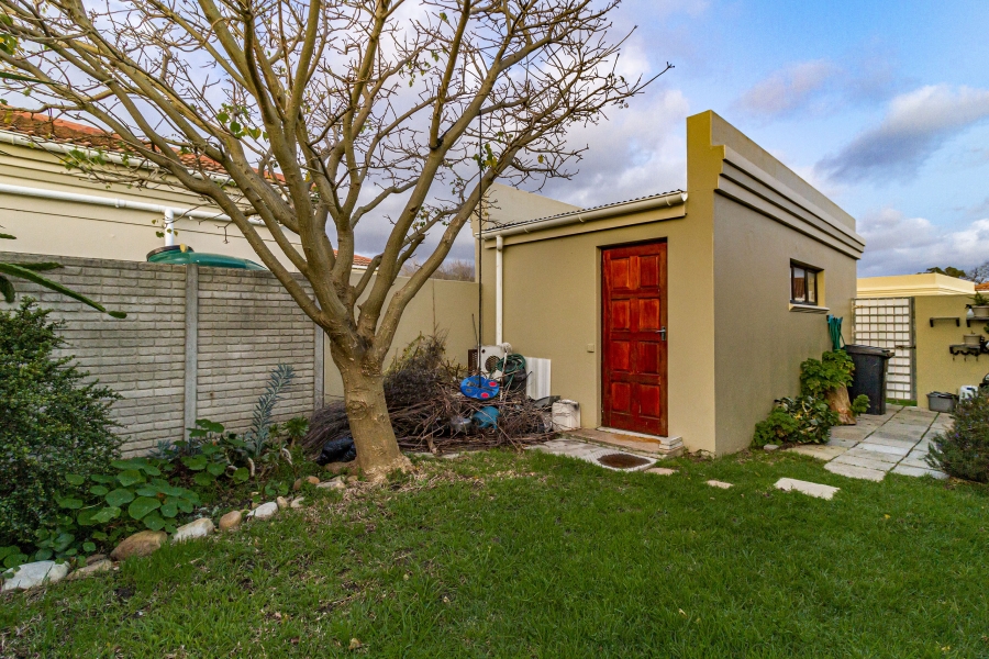 3 Bedroom Property for Sale in Heritage Park Western Cape